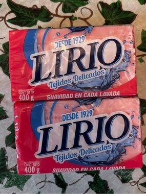 Lirio Tejidos Delicados Laundry Soap - Pink & Blue Bar (2 Pack)